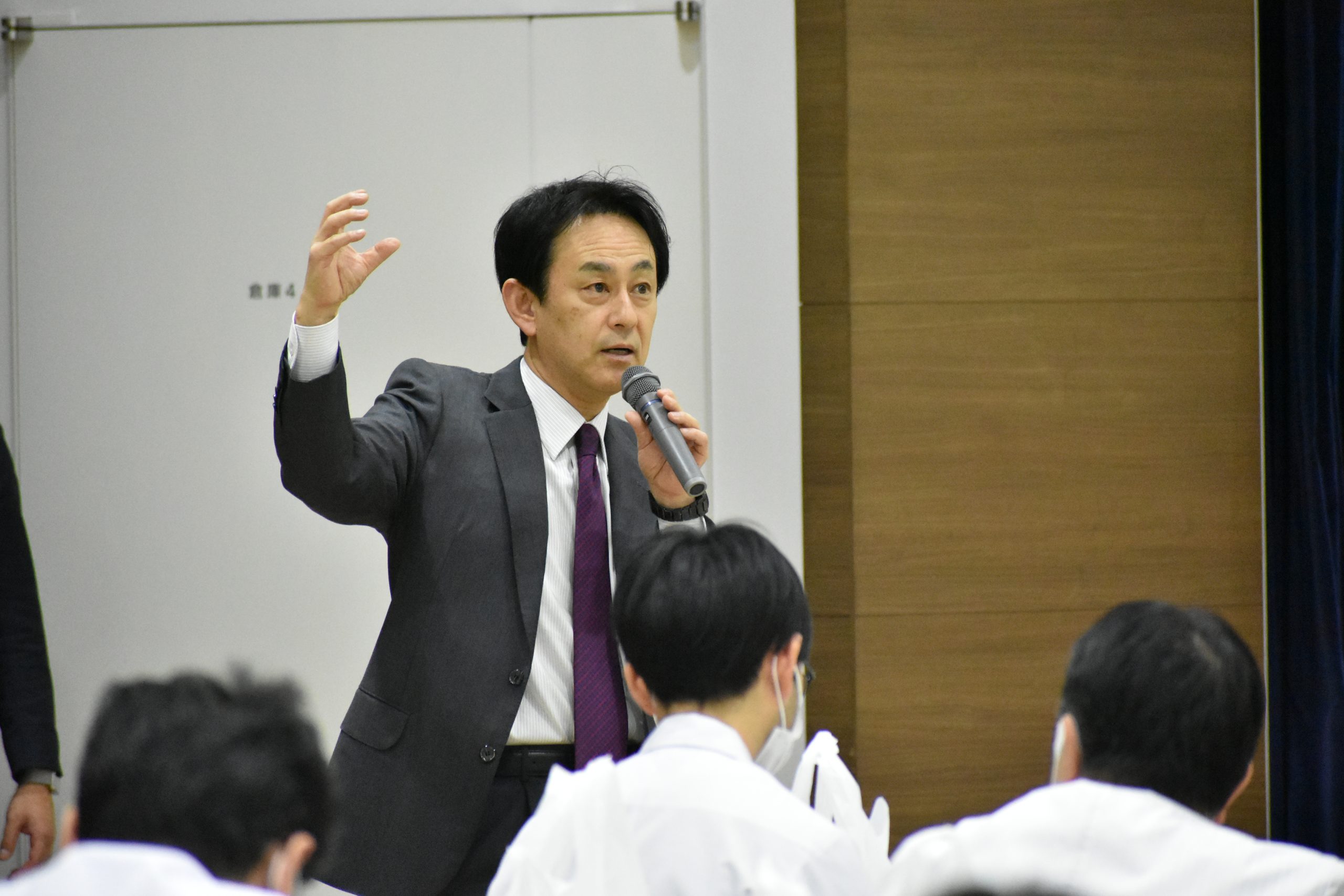 中高医師会と共催で「学術講演会」を開催しました